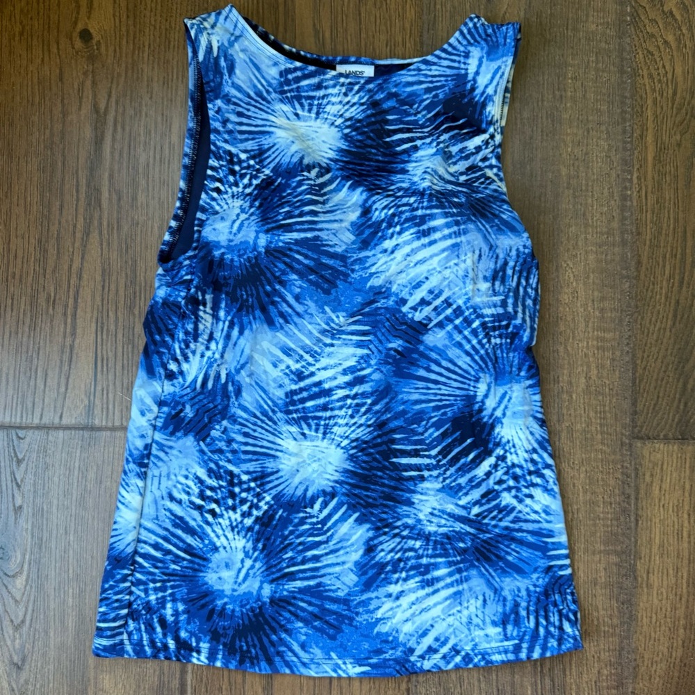 Size 2 Lands’ End tankini swim top